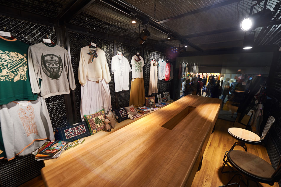 Новое заведение (Киев): Остання Барикада на Майдане Новое заведение (Киев): Остання Барикада на Майдане