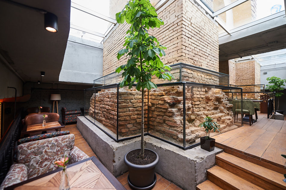 Новое заведение (Киев): Остання Барикада на Майдане Новое заведение (Киев): Остання Барикада на Майдане