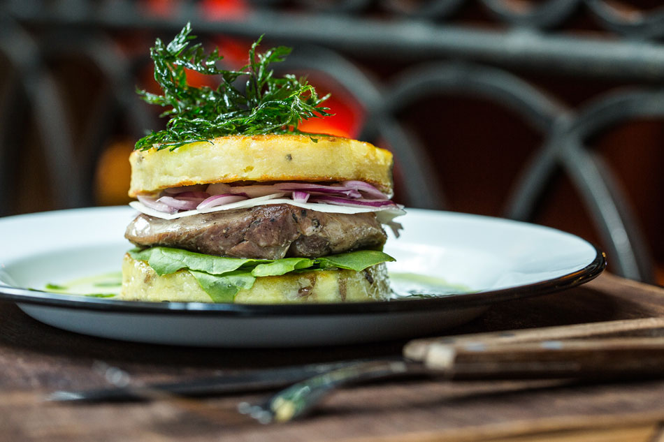 Новое заведение (Киев): Остання Барикада на Майдане Новое заведение (Киев): Остання Барикада на Майдане