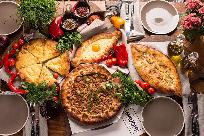 Гастрономічна подорож по Києву: кращі грузинські ресторани столиці Гастрономічна подорож по Києву: кращі грузинські ресторани столиці