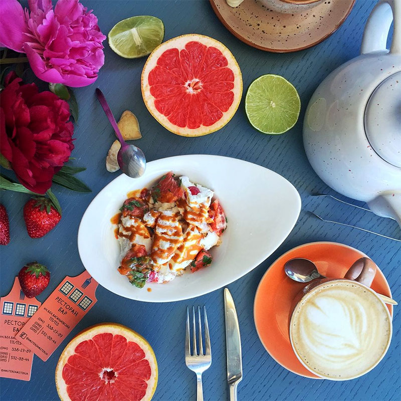 Морозиво та сонце — день чудовий: оригінальні десерти в закладах Києва Морозиво та сонце — день чудовий: оригінальні десерти в закладах Києва