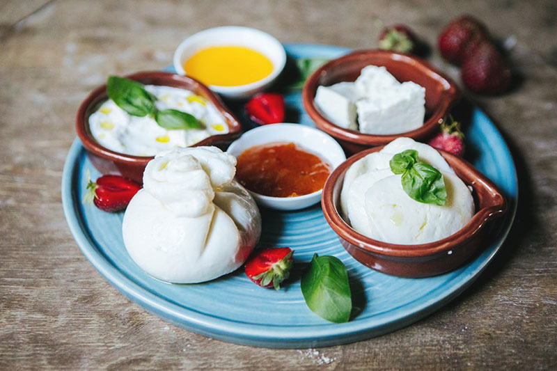 Итальянская кухня в ресторанах Киева: симфония вкусов и гастрономических оттенков Итальянская кухня в ресторанах Киева: симфония вкусов и гастрономических оттенков