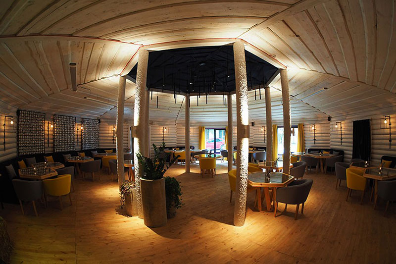 Запевай и подпевай: рестораны Киева, где есть караоке Запевай и подпевай: рестораны Киева, где есть караоке