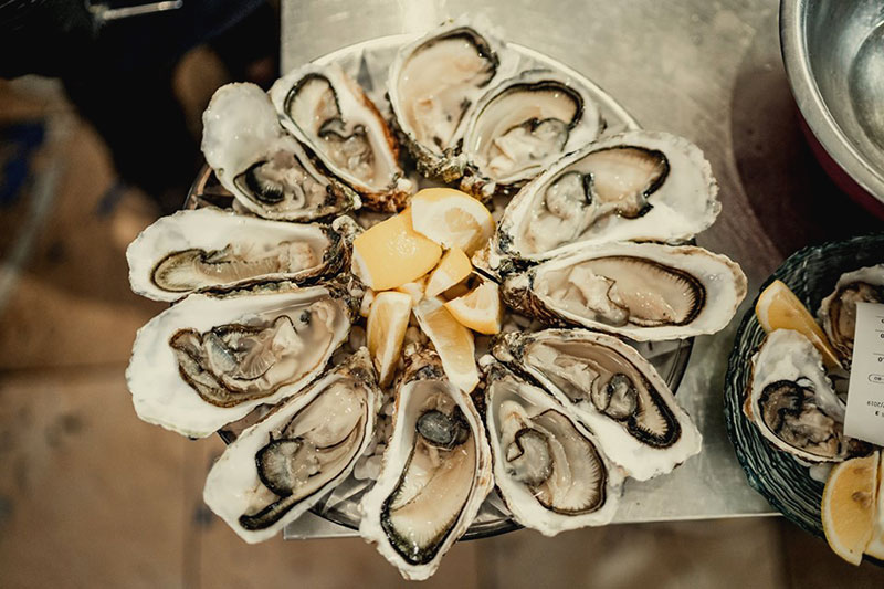 Для тих, хто сумує за морем: одеська кухня в ресторанах Києва Для тих, хто сумує за морем: одеська кухня в ресторанах Києва