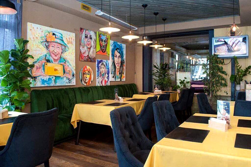 Свіже повітря і їжа: літні тераси в ресторанах Києва (ч.1) Свіже повітря і їжа: літні тераси в ресторанах Києва (ч.1)