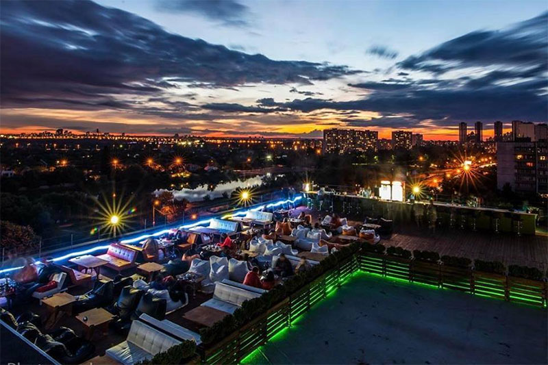 На висоті: огляд київських руфтопів На висоті: огляд київських руфтопів