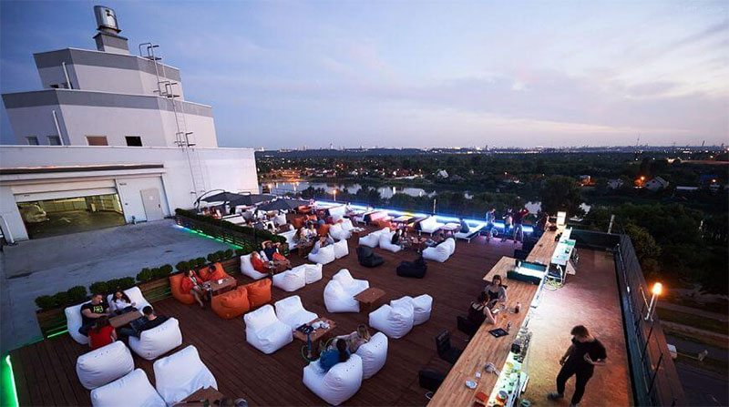 На висоті: огляд київських руфтопів На висоті: огляд київських руфтопів