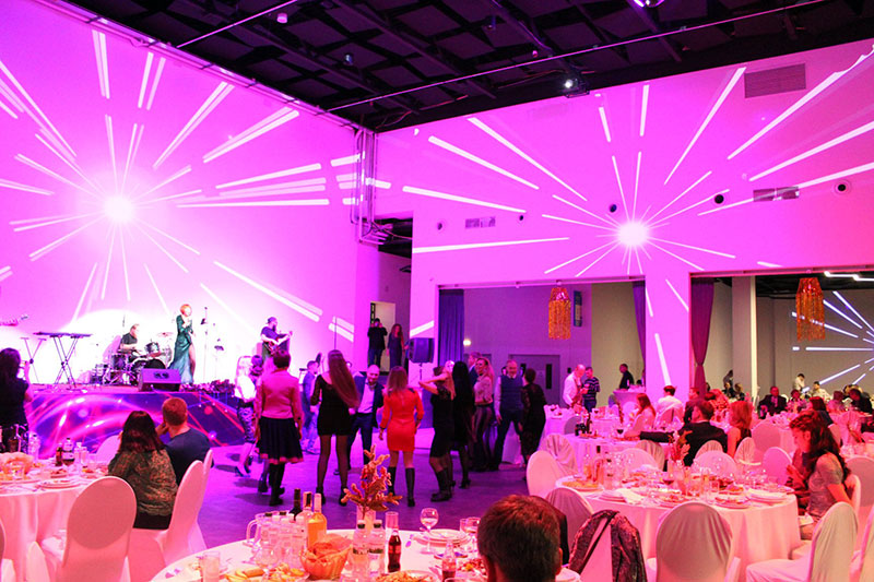 16 закладів Києва, де вісвяткувати День закоханих 16 закладів Києва, де вісвяткувати День закоханих