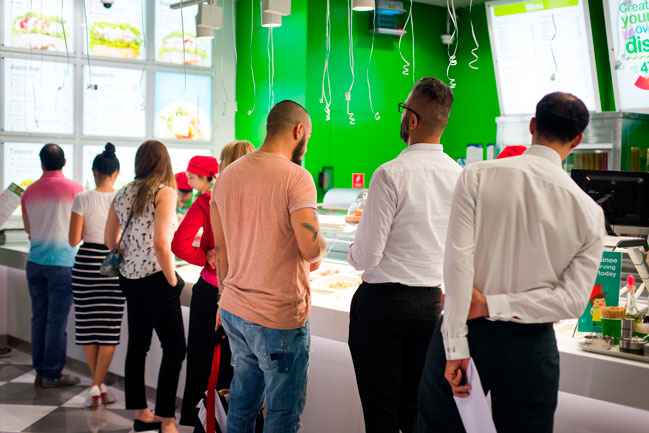 Украинская сеть Salateira открыла ресторан в Дубае Украинская сеть Salateira открыла ресторан в Дубае