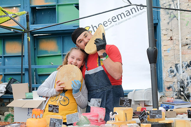 Say cheese: крафтові українські та європейські сири на 16-му Kyiv Food and Wine Festival Say cheese: крафтові українські та європейські сири на 16-му Kyiv Food and Wine Festival