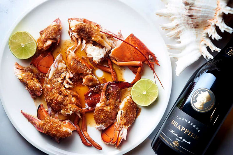 Не м’ясо, а риба: путівник рибними місцями Києва Не м’ясо, а риба: путівник рибними місцями Києва