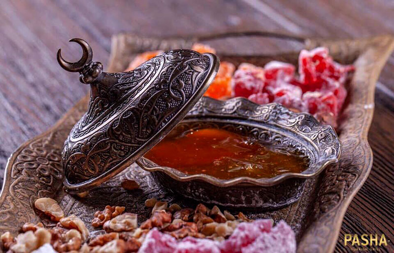 Термінове побачення: куди піти зі своєю другою половинкою у Києві Термінове побачення: куди піти зі своєю другою половинкою у Києві