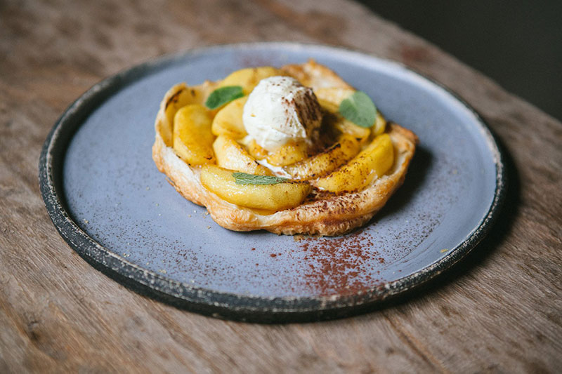 Встигнути до осені: 10 літніх страв, які варто спробувати Встигнути до осені: 10 літніх страв, які варто спробувати