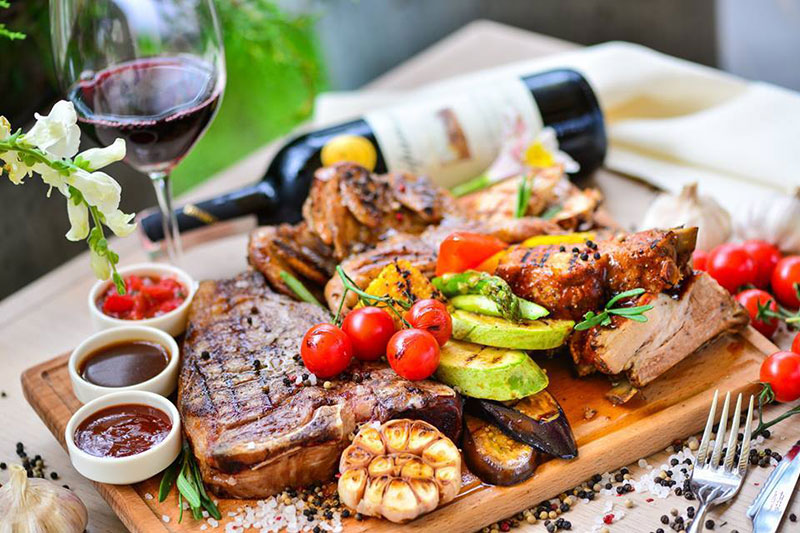 Гриль-меню в ресторанах Києва та області: шорт-лист Гриль-меню в ресторанах Києва та області: шорт-лист