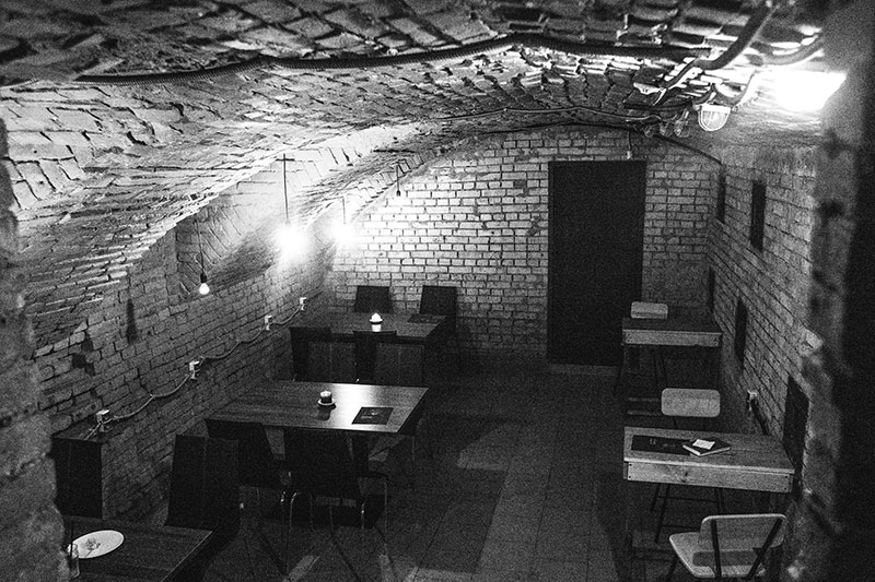 Литература и еда: рестораны-библиотеки в Киеве, где есть, что почитать Литература и еда: рестораны-библиотеки в Киеве, где есть, что почитать