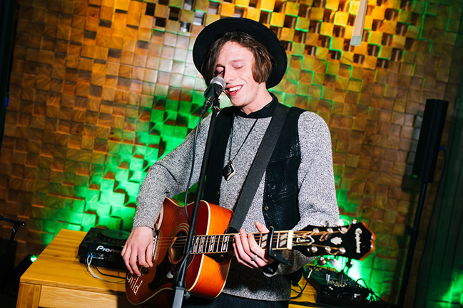 У Києві офіційно відкрився перший демократичний ресторан SINO