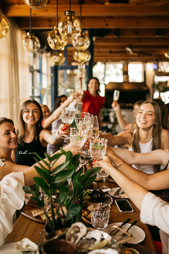 Бенкет та корпоративи в ресторані Taverna грецька кухня