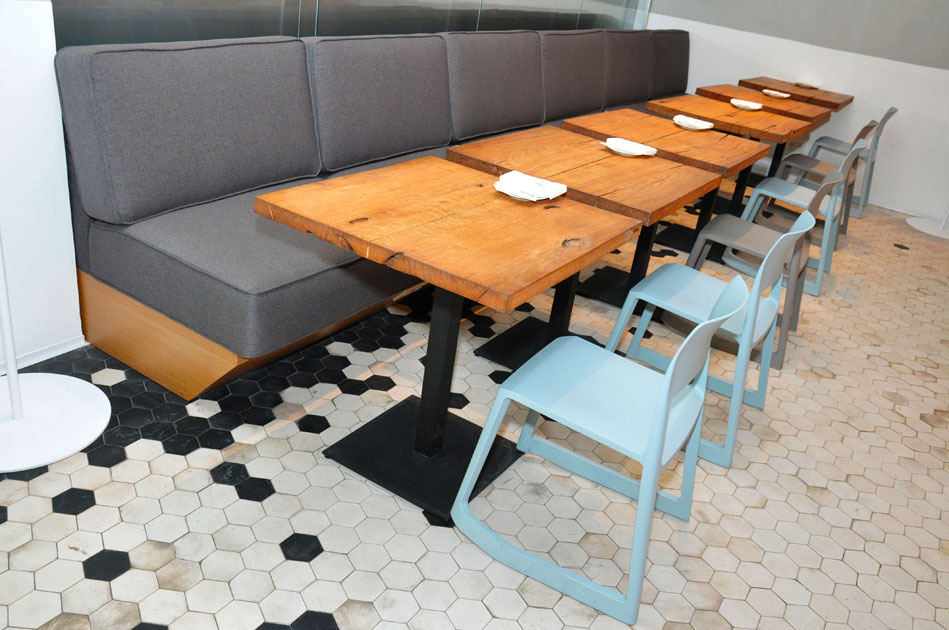 Новое место (Киев): Кафе-кондитерская 