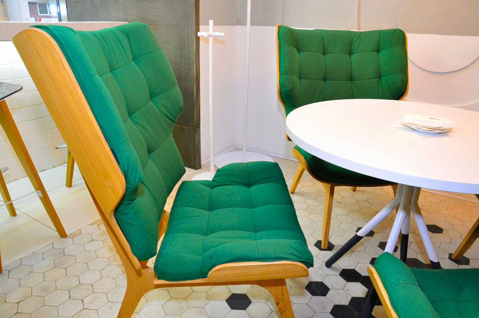 Новое место (Киев): Кафе-кондитерская 