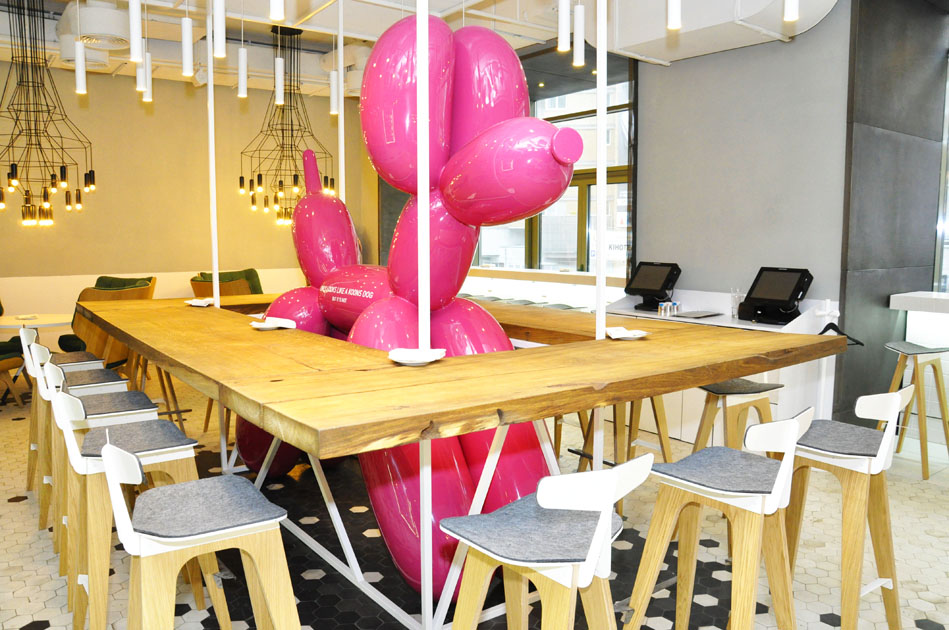 Новое место (Киев): Кафе-кондитерская 