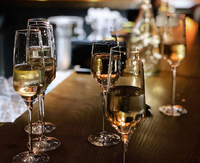 Нове місце (Київ): Wine Not - унікальний формат на Саксаганського Нове місце (Київ): Wine Not - унікальний формат на Саксаганського