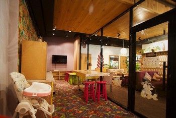 Дитяча кімната в ресторані 