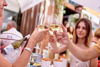 Мережа гастролавок 