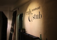 Ресторан, который использует выброшенные продукты