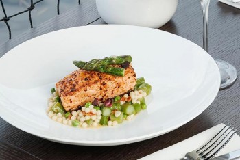 Меню спаржі у ресторані 