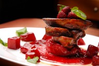 Во Франции требуют отказаться от фуа-гра