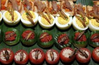 У Парижі відкрився ресторан, де готують тільки з комах