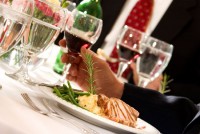 Французские рестораны обяжут возвратиться к домашней кухне