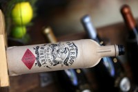 Бумажная бутылка для вина