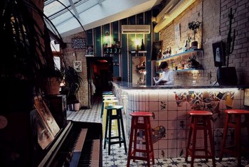 Нове місце (Київ): The Cinematographer's Party на Великій Житомирській