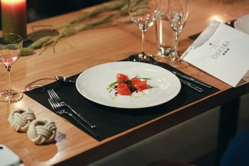 За випуклий настрій!: у ресторані 