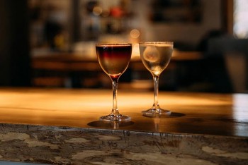 Оновлена коктейльна карта у ресторані 