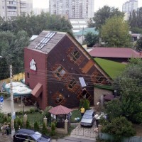 Незвичайне місце (Київ): ресторан 