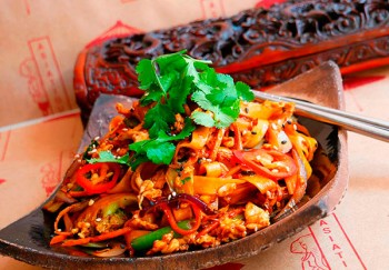 Ресторан Asiatique — жгуче-острая Азия в самом сердце Киева