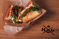 Новое место (Киев): американское кафе на Подоле Revolution Grill