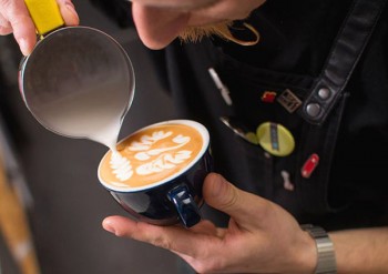 Легкий каппінг: гід по кавовим місцям Києва