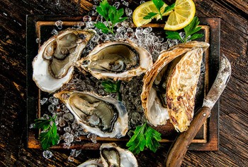 Устриці в ресторанах Києва: що, де і за скільки