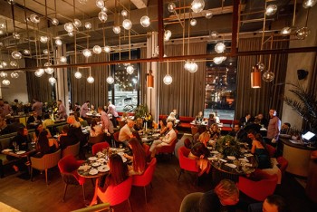 Льодовик, рослинне м'ясо, караоке - розповідаємо про відкриття нових локацій в комплексі 