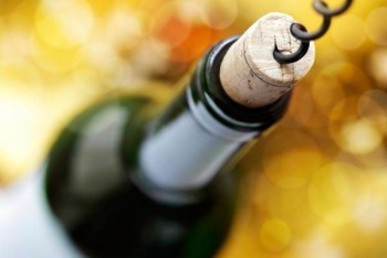 Все своє ношу з собою: послуга Cork Fee в ресторанах Києва