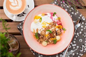 Сніданки в ресторанах Києва: де смачно почати свій день