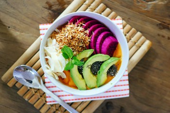 Не хумусом єдиним: де шукати вегетаріанські та веганські страви в Києві