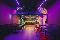 Ігровий бар Around на Печерську